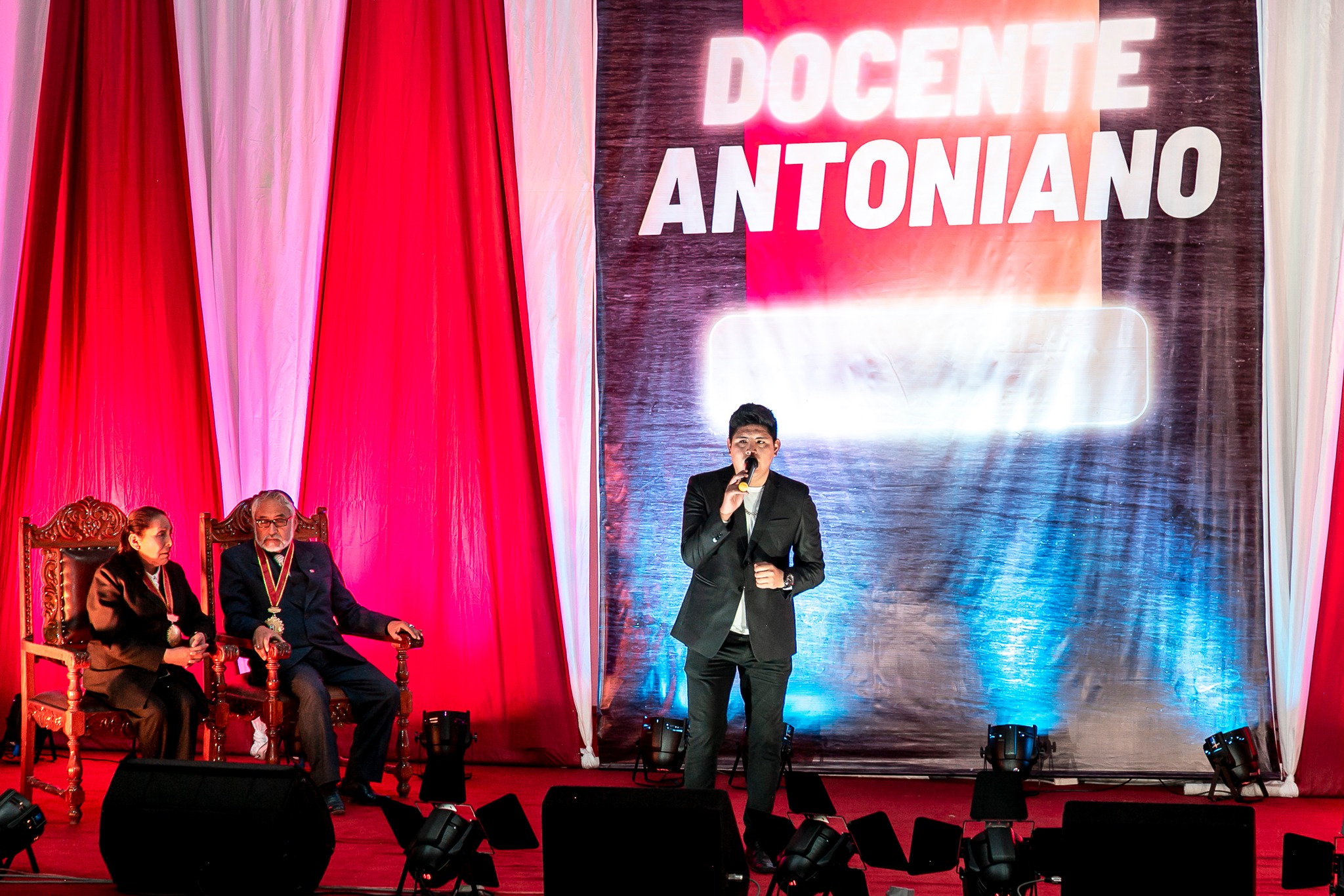 Con algarabía se festeja el Día del Docente Universitario Antoniano