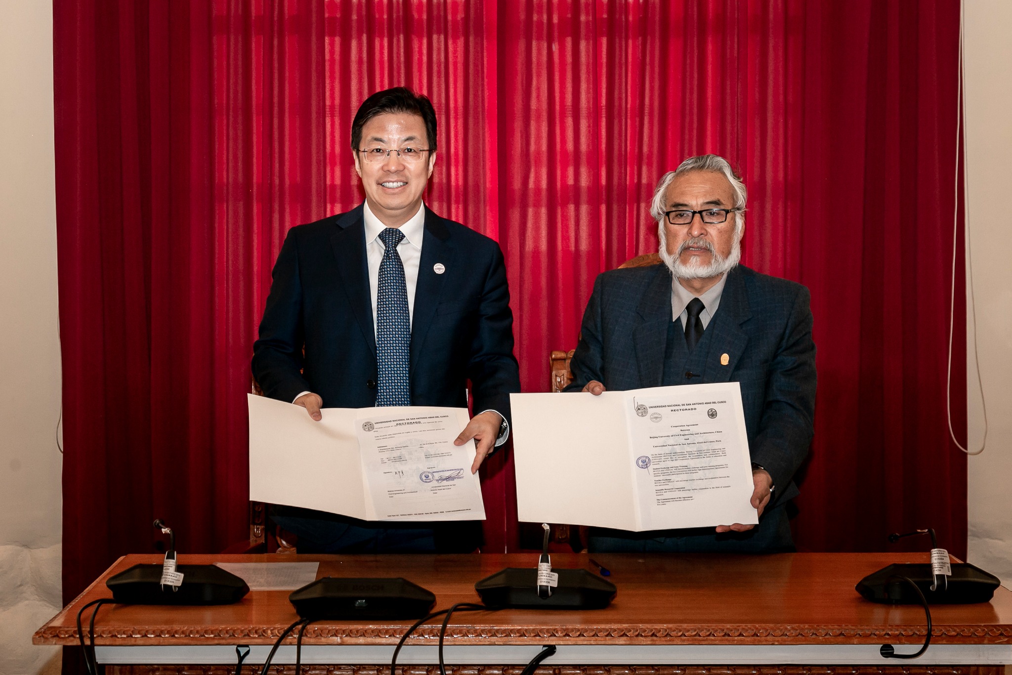 FIRMA DE CONVENIO: UNSAAC – CHINA