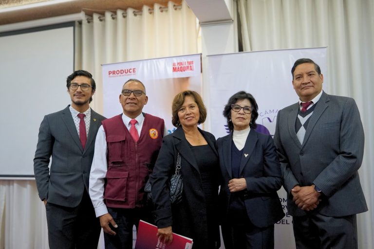 PAQARINA WASI ESTUVO PRESENTE EN EL LANZAMIENTO DEL CONCURSO DE DINAMIZACIÓN DE ECOSISTEMAS REGIONALES – DER 3.0 EN CUSCO